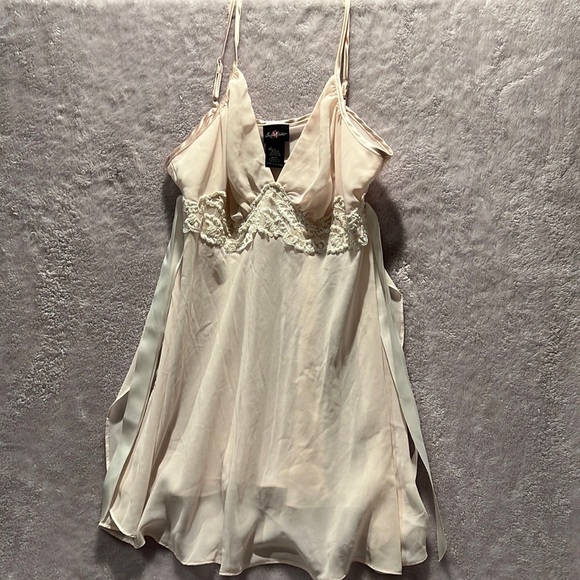 Cute split side teddy - Picture 1 of 2